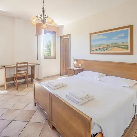 Holiday home Awesome In Ariano Nel Polesine With Kitchen San Basilio